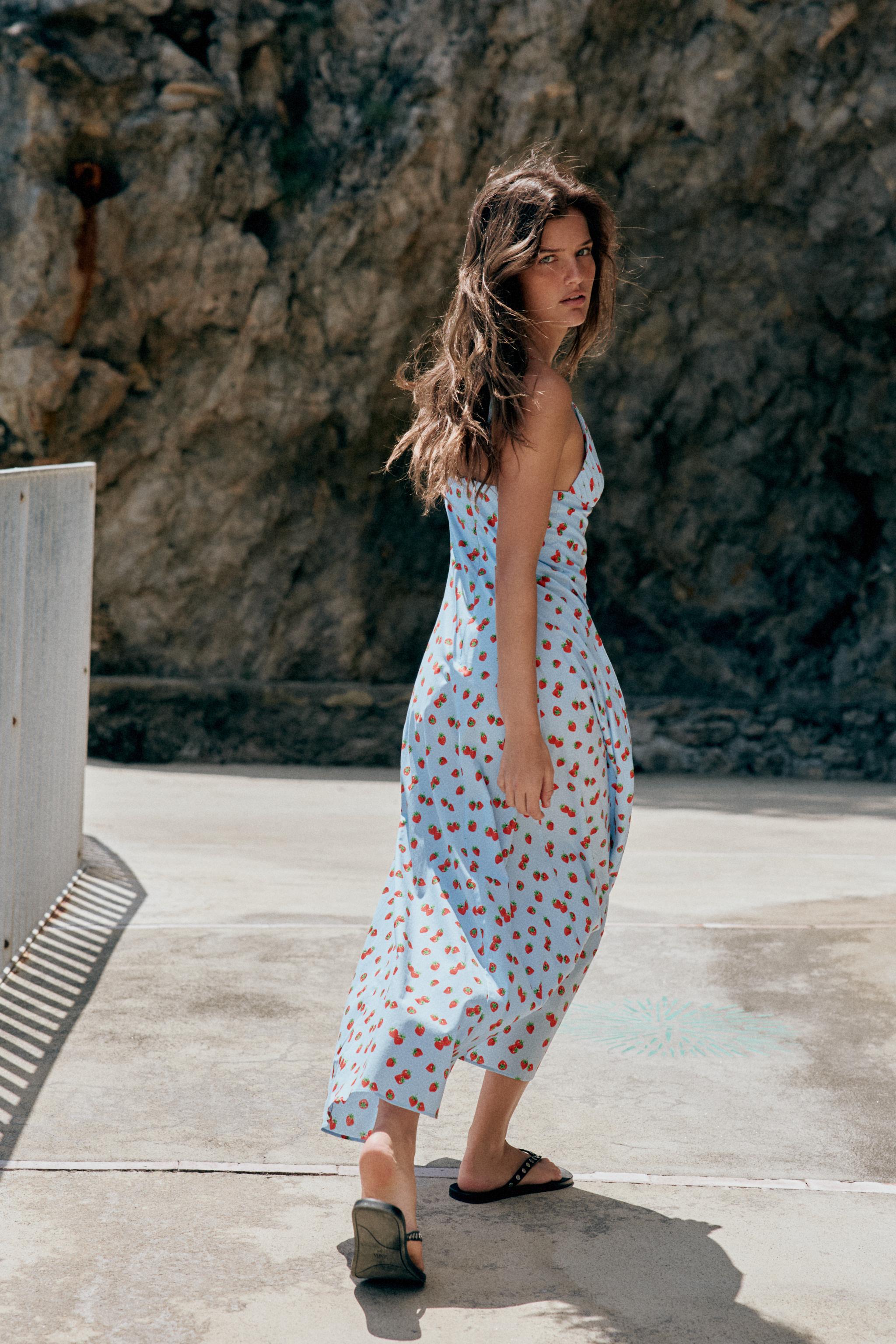 STRAWBERRY PRINT POPLIN MIDI DRESS